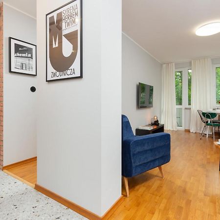 Central Apartment Solec Wilanowska By Noclegi Renters Warszawa Exteriör bild