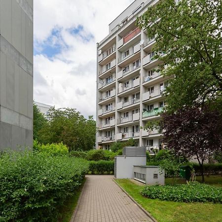 Central Apartment Solec Wilanowska By Noclegi Renters Warszawa Exteriör bild