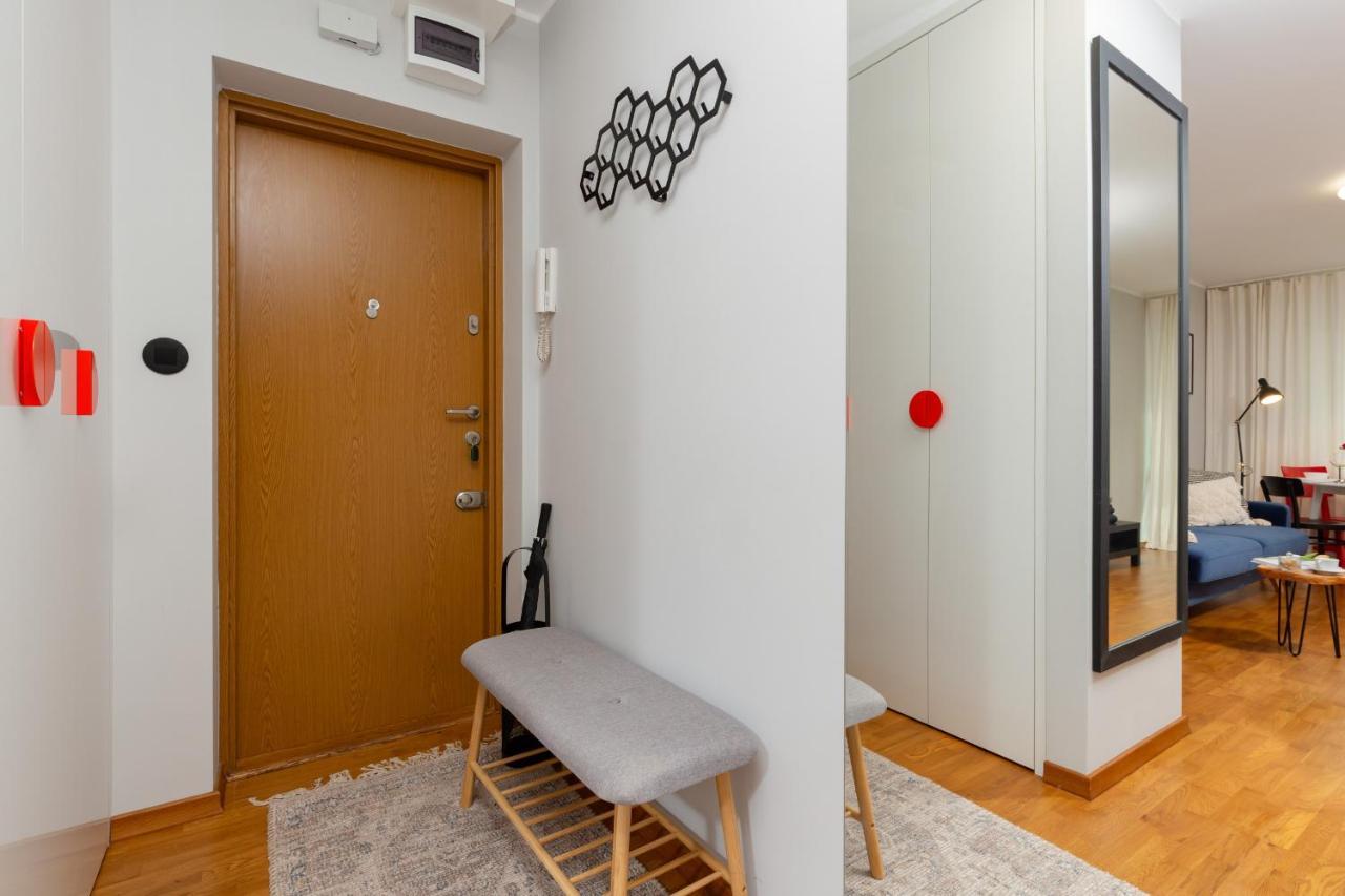 Central Apartment Solec Wilanowska By Noclegi Renters Warszawa Exteriör bild